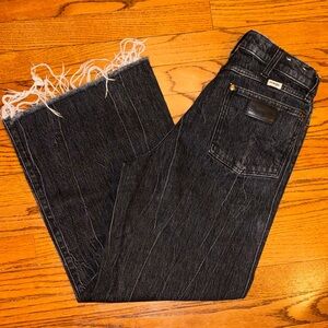 Wrangler Dark Black Frayed Hem Jeans